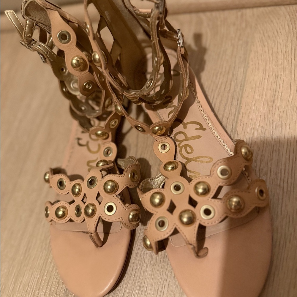 Sam Edelman Tan Sandals with Intricate Design